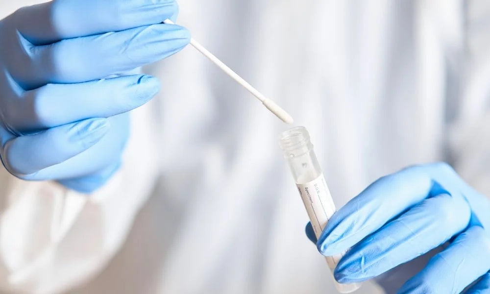 The Difference Between Urine and Saliva Drug Testing